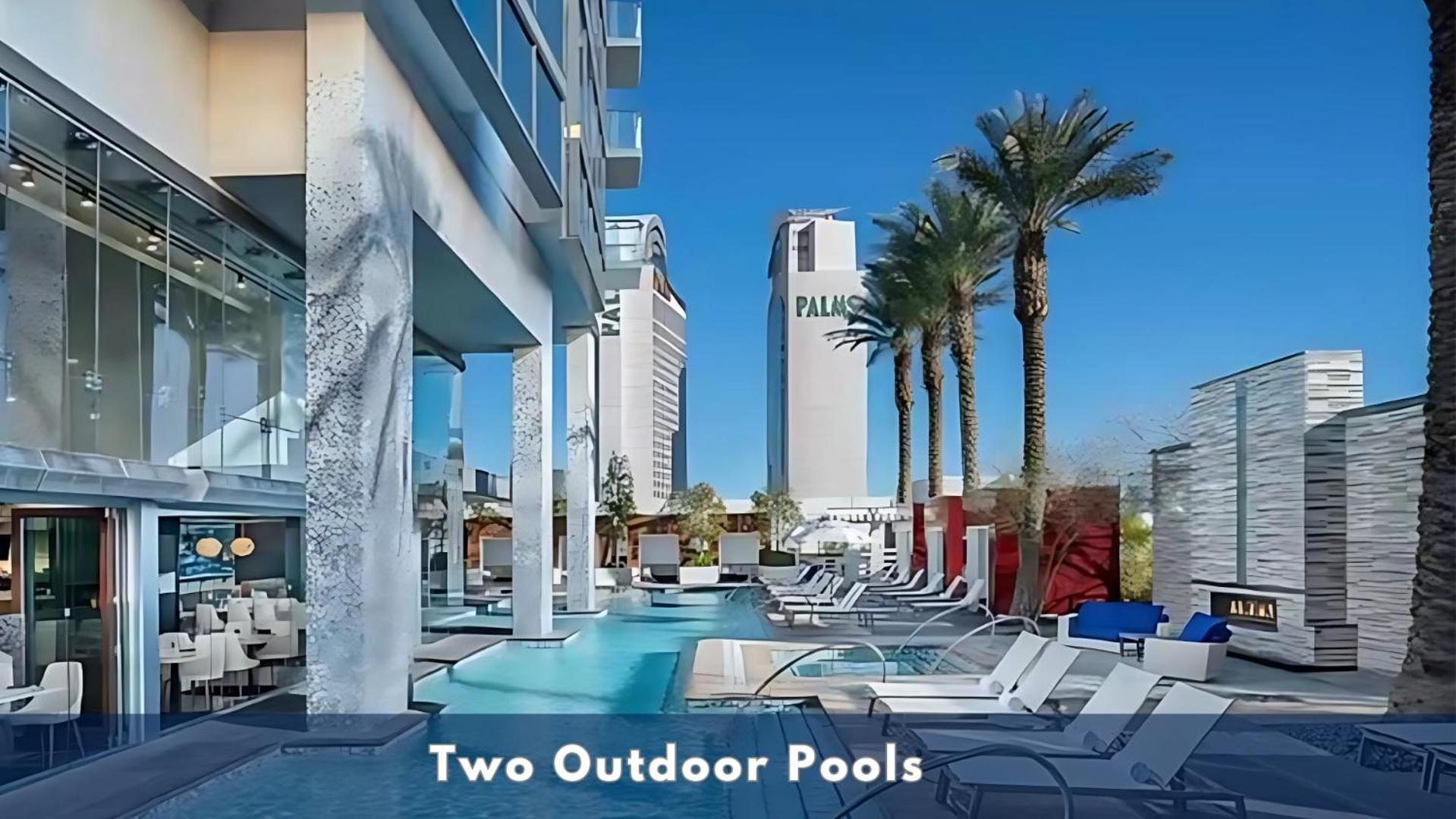 Hotel Vista Balcony Collection - Stripsuite Palms Place Hotel, Resort & Casino 4*