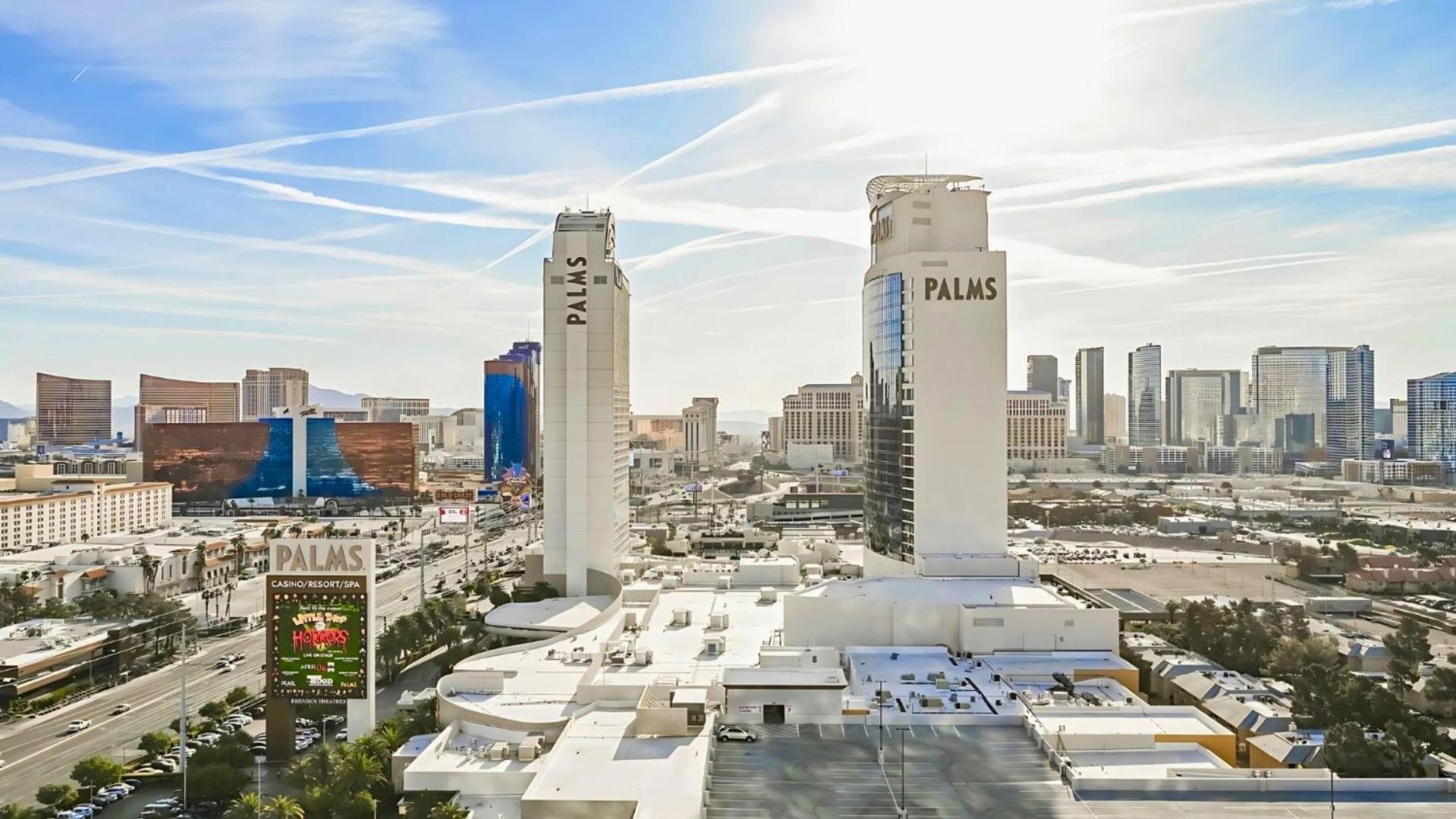 Vista Balcony Collection - Stripsuite Palms Place Hotel, Resort & Casino